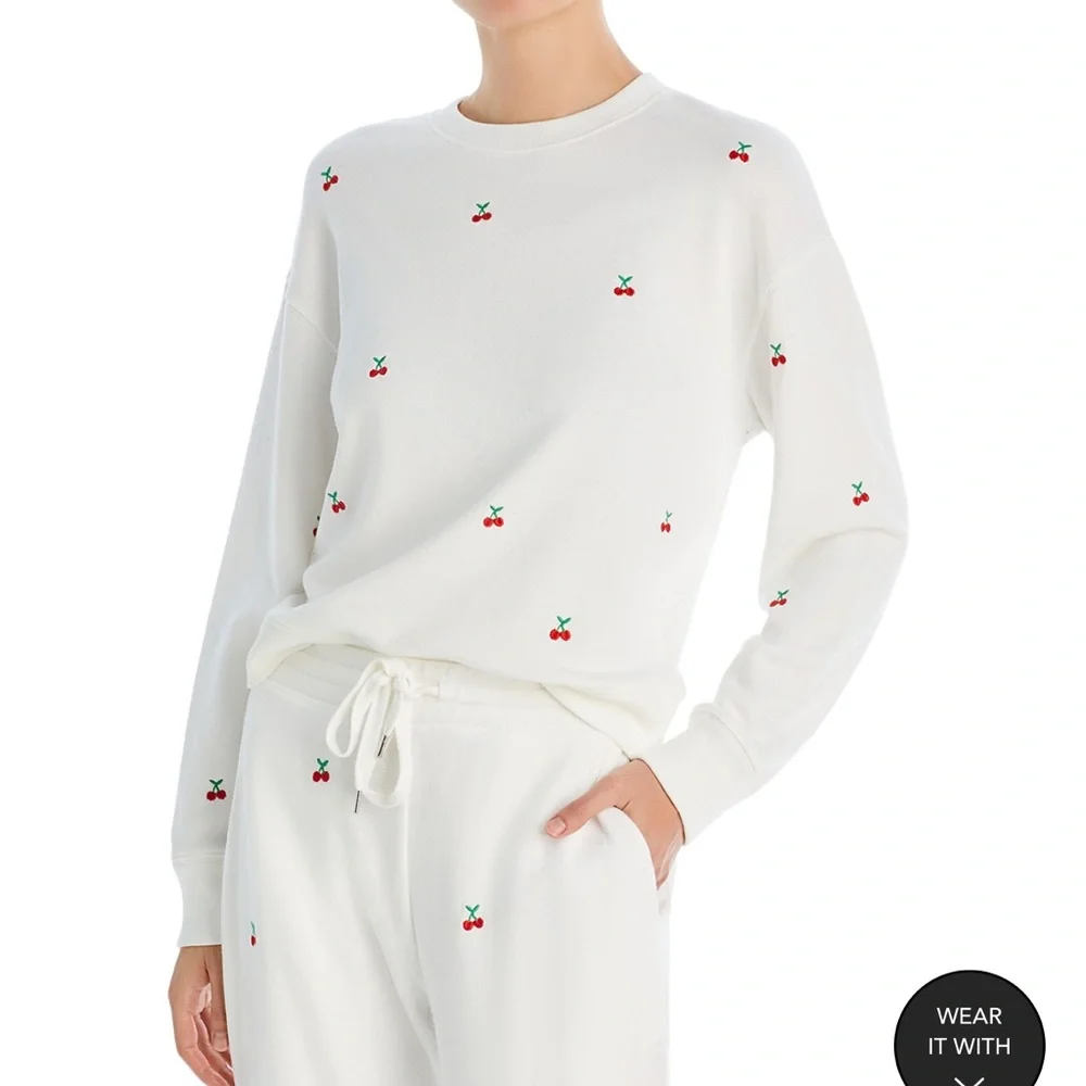 Raul’s sweatshirt - Picture 3 of 3